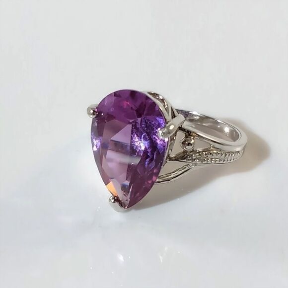 Alexandrite-Color Sapphire Ring Pear 6.4 Carats Size 7 - Picture 3 of 7